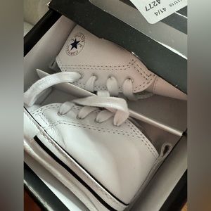 Baby converse - white